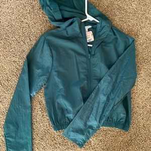 Lightweight Cropped Rain Jacket